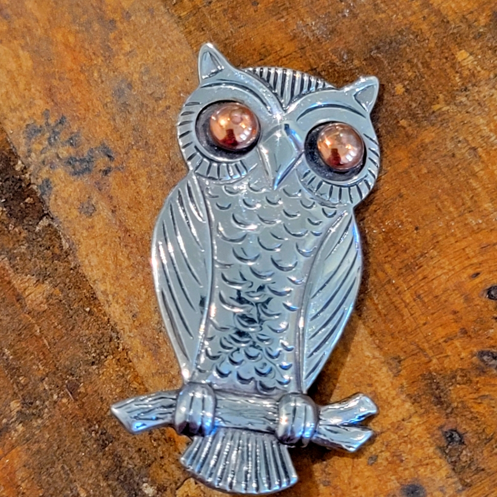 Bells Trading Post Owl Brooch